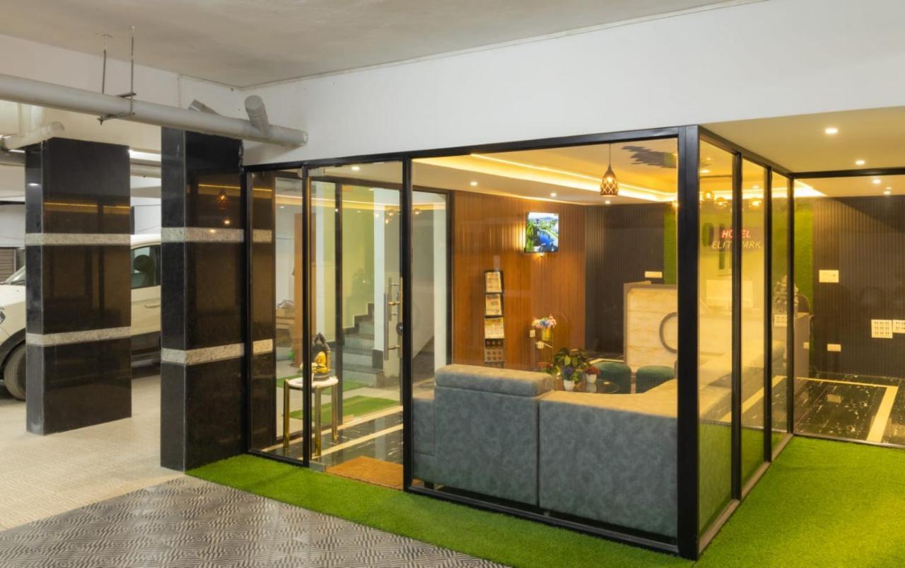Beestay Hotels Elite Park Tirupati Kültér fotó