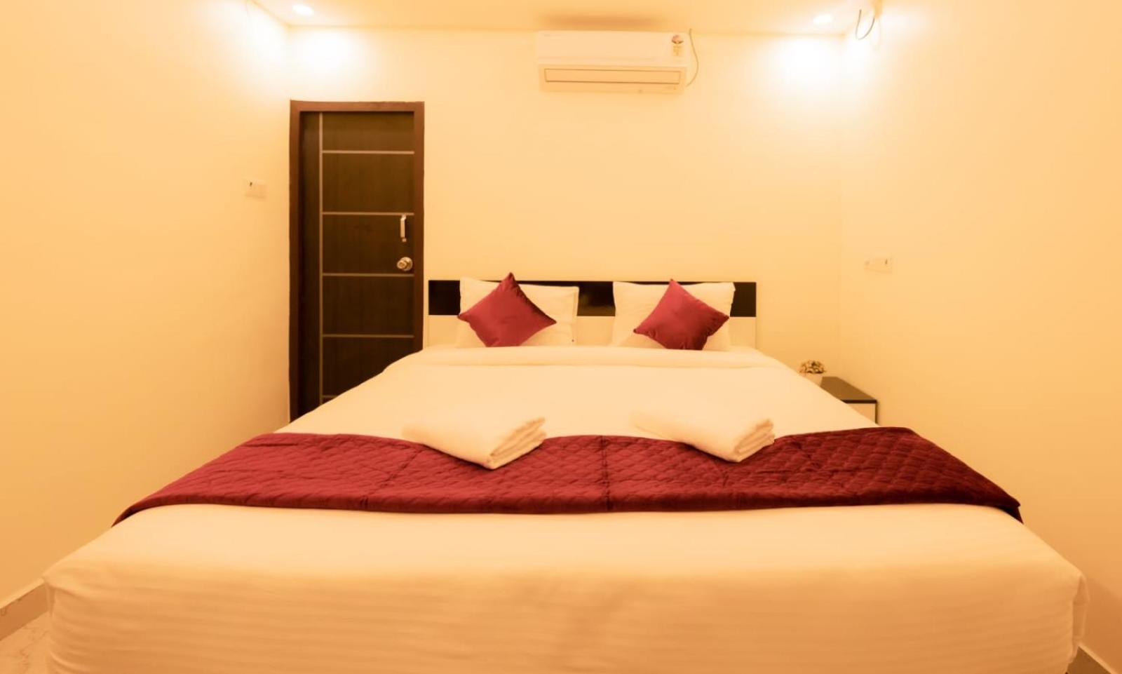 Beestay Hotels Elite Park Tirupati Szoba fotó