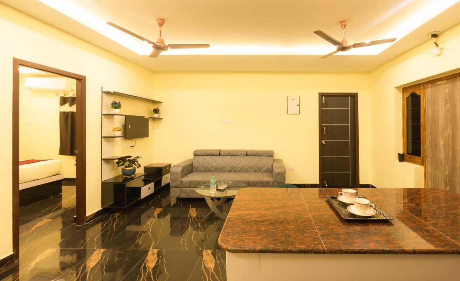 Beestay Hotels Elite Park Tirupati Szoba fotó